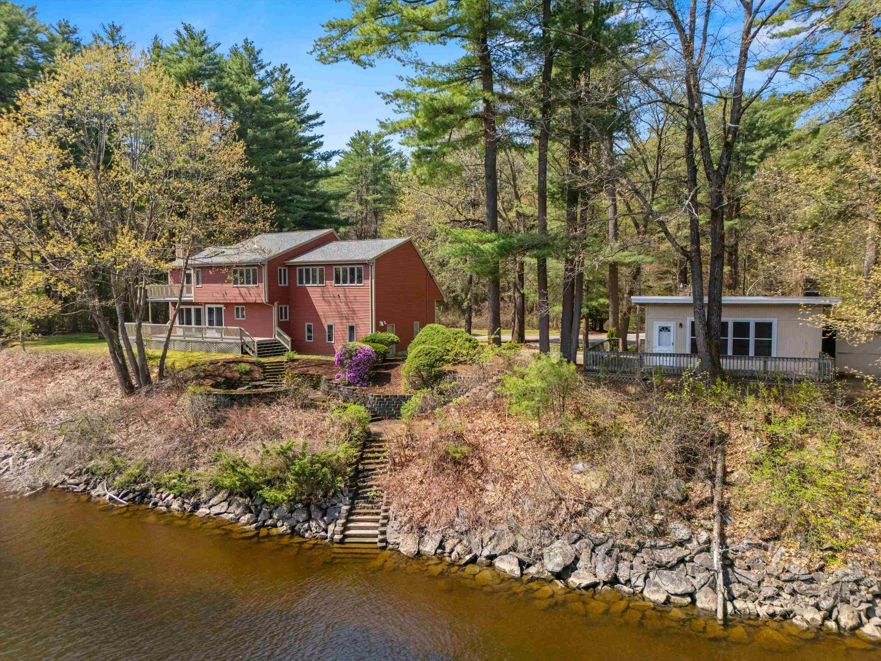 6 Hidden Ranch Drive