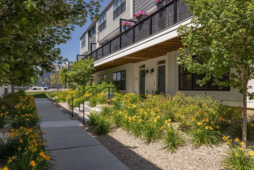 Photo of 50 Cate Street #16, Portsmouth, NH 03801 (MLS # 5084295)