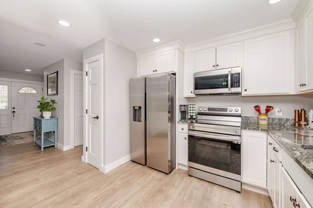 Photo of 11 Bow Mills Road, Barnstead, NH 03225 (MLS # 5075054)