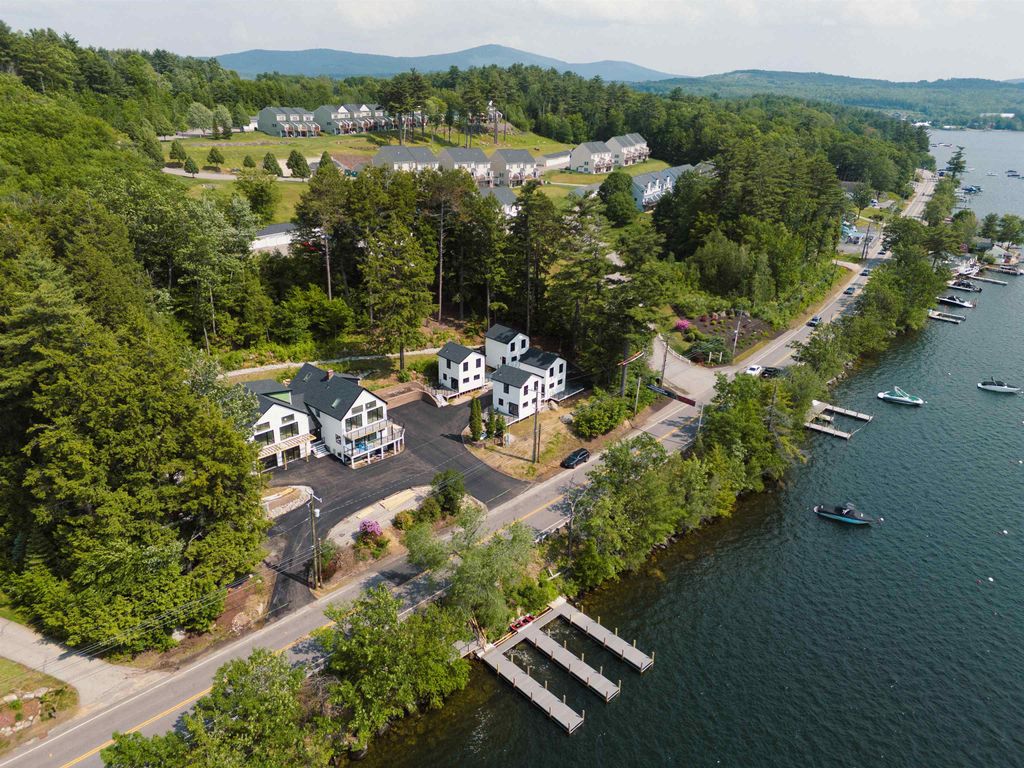 Photo of 427 Weirs Boulevard, Laconia, NH 03246 (MLS # 5061120)