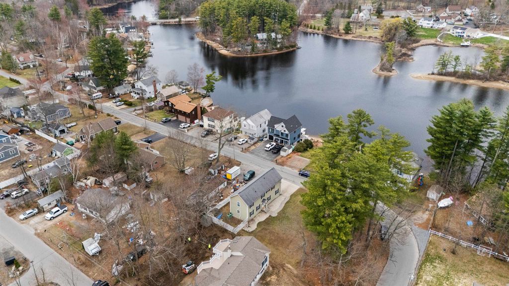 Photo of 28 SHORE Drive, Salem, NH 03079 (MLS # 5083113)