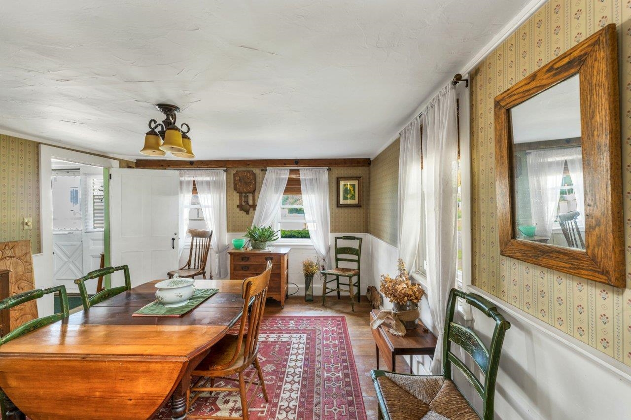 Pembroke, New Hampshire 03275, United States, 3 Bedrooms Bedrooms, ,2 BathroomsBathrooms,Residential,Active,210230