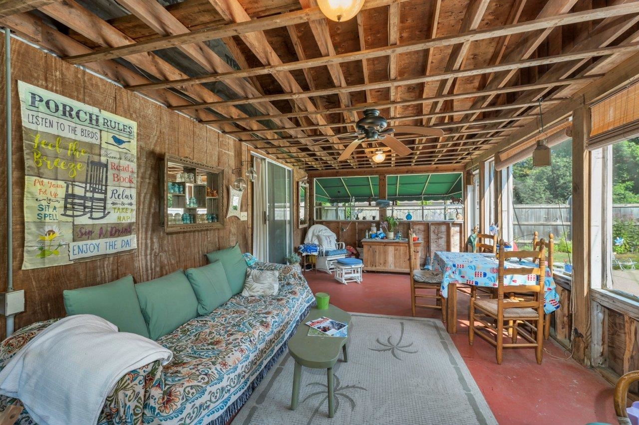 Pembroke, New Hampshire 03275, United States, 3 Bedrooms Bedrooms, ,2 BathroomsBathrooms,Residential,Active,210230