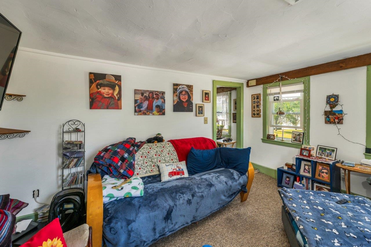 Pembroke, New Hampshire 03275, United States, 3 Bedrooms Bedrooms, ,2 BathroomsBathrooms,Residential,Active,210230