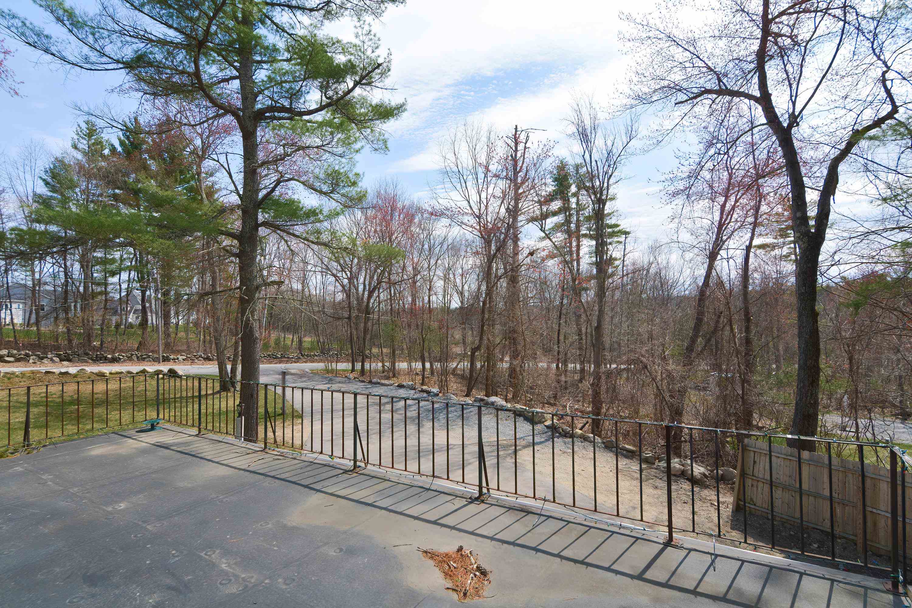 44 Howe Lane
