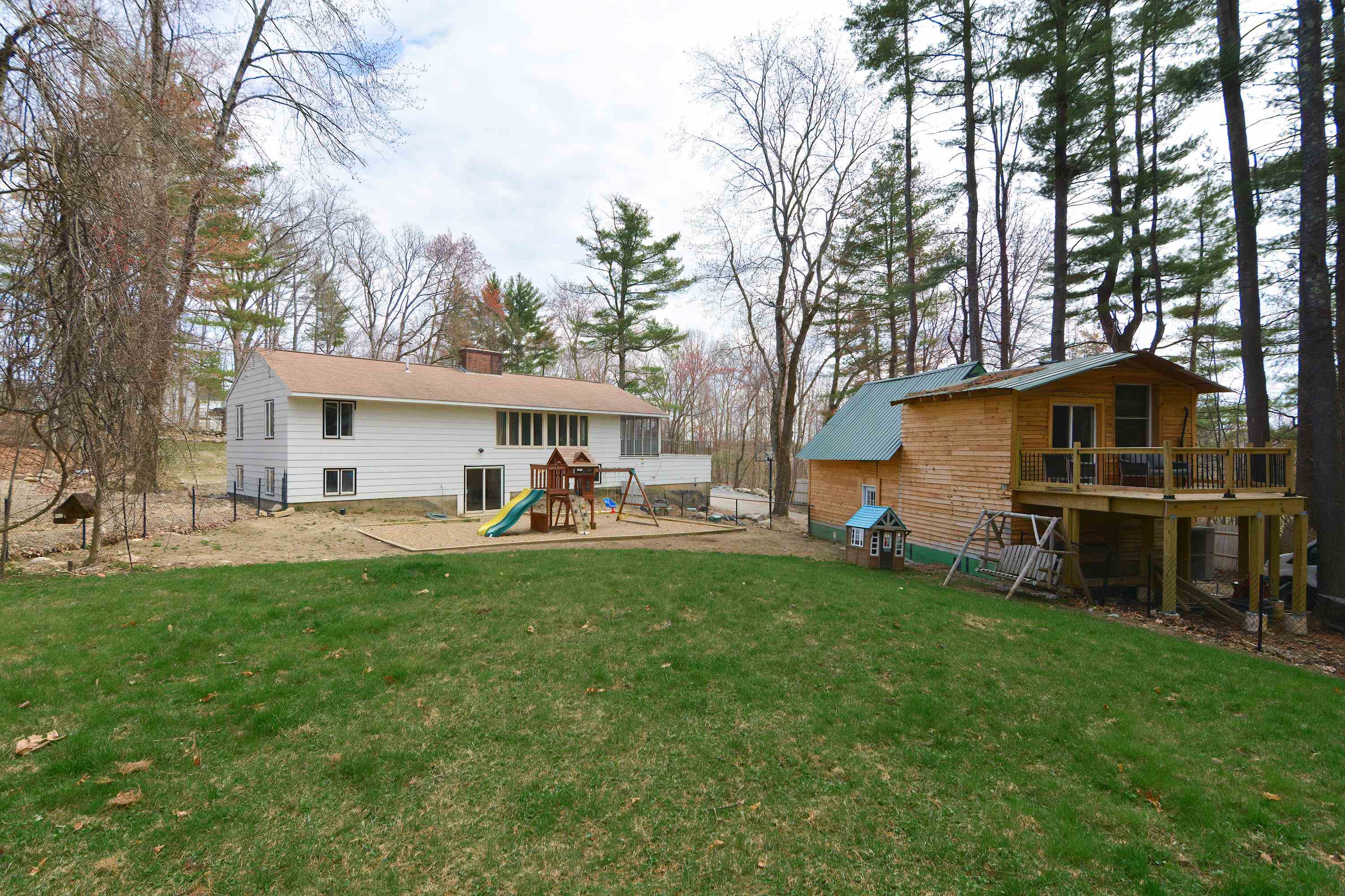 44 Howe Lane