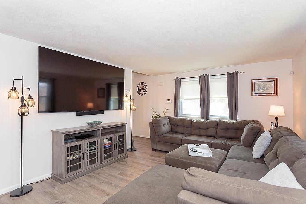 80 Swan Avenue