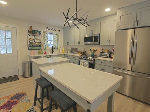 61 Red Pines Lane 4 Colchester VT 05446