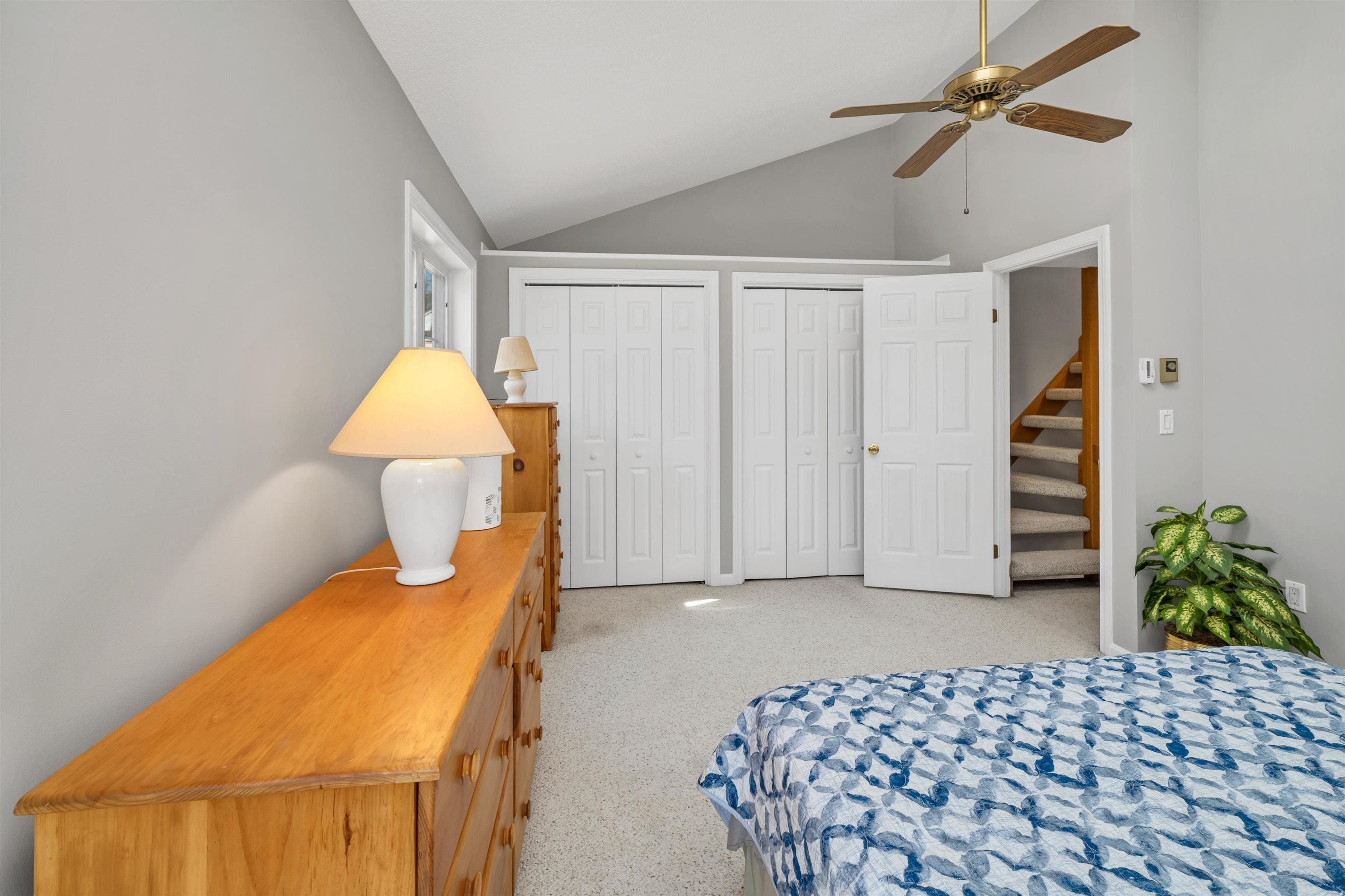 Ossipee, New Hampshire 03814, United States, 2 Bedrooms Bedrooms, ,4 BathroomsBathrooms,Residential,Active,83841