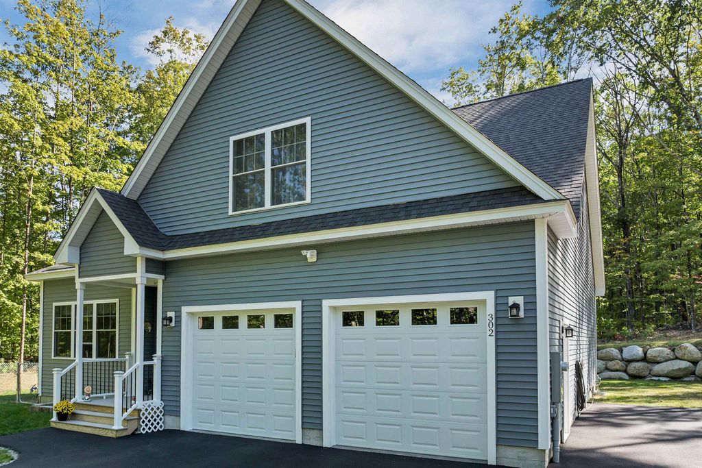 Photo of 302 Flanders Road, Henniker, NH 03242 (MLS # 5059702)