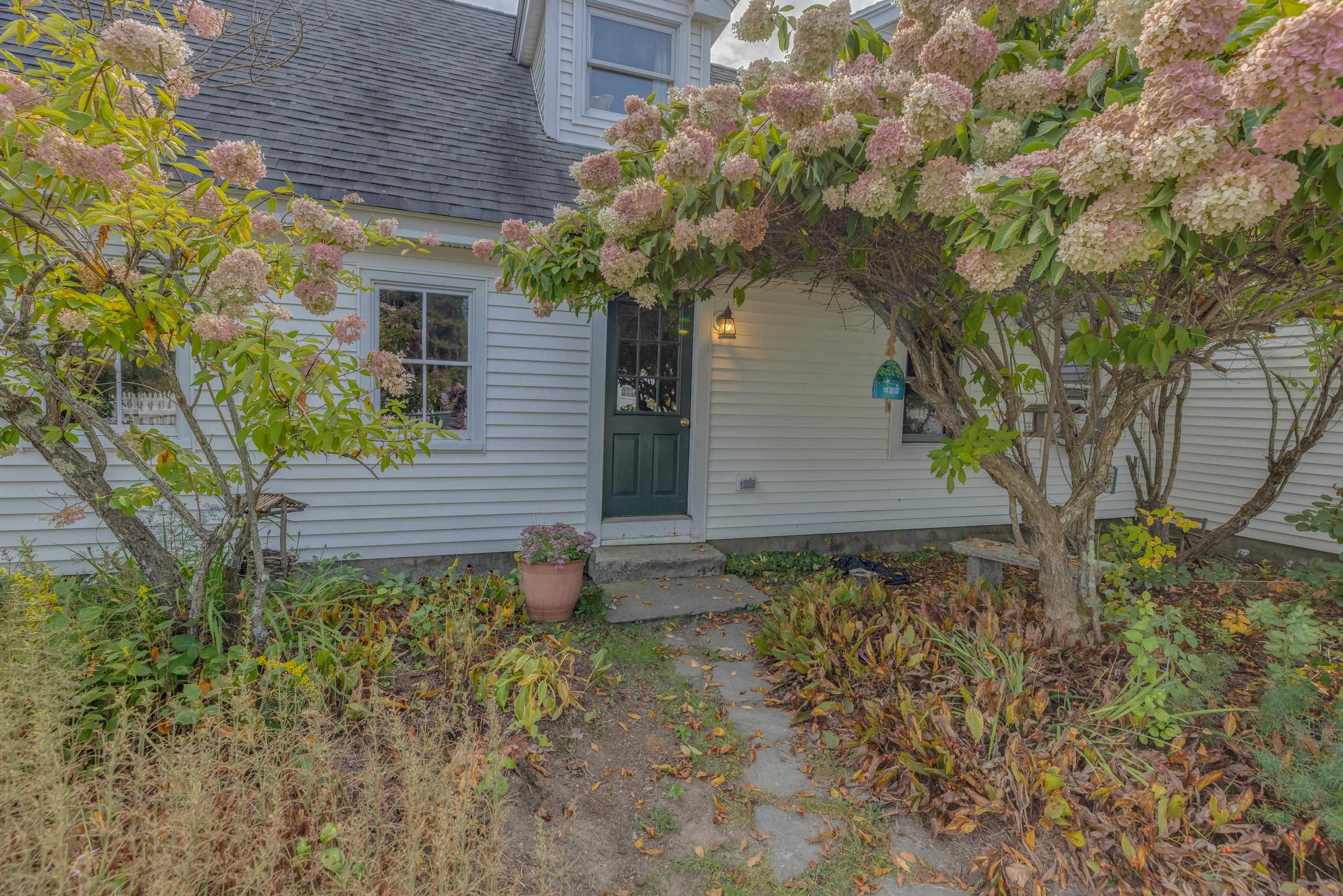 34 North Shore Road
