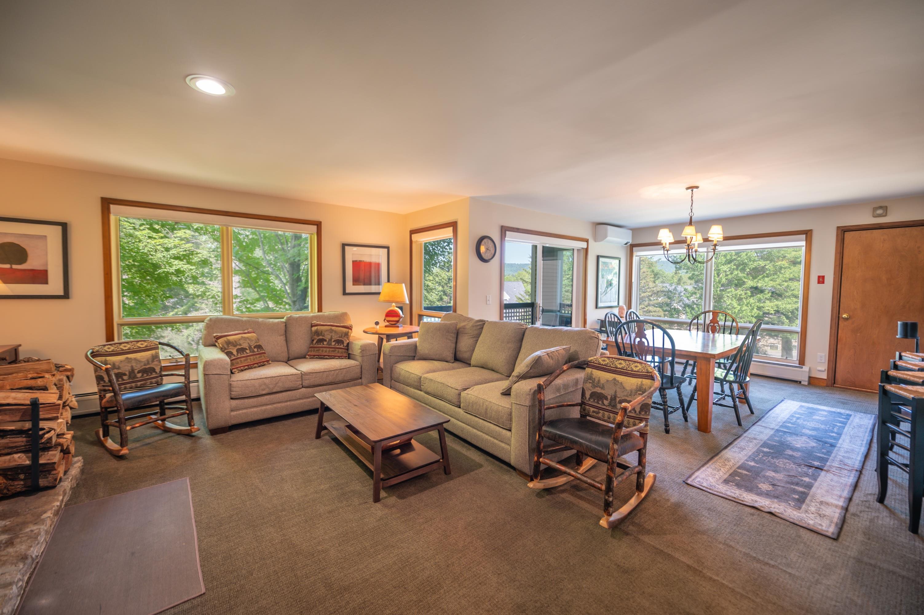 4E Trailside Village Way H21