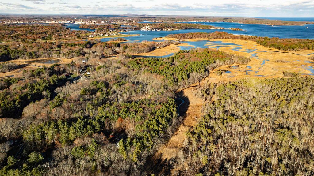 Photo of 110 Brackett Road, Rye, NH 03870 (MLS # 5080783)