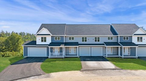 Photo of 71 Crestview Way, Raymond, NH 03077 (MLS # 5082355)