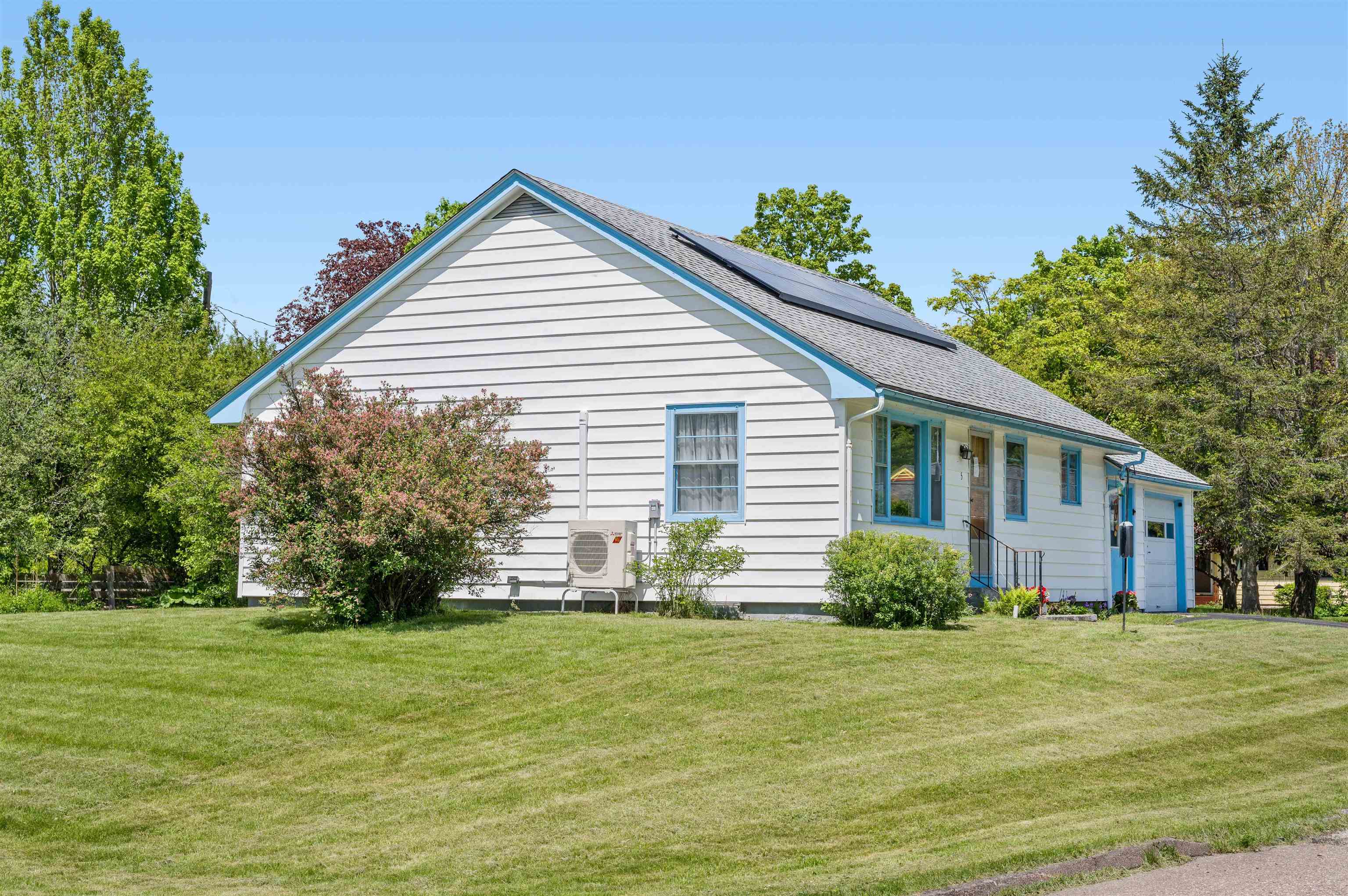 5 Crescent Lane