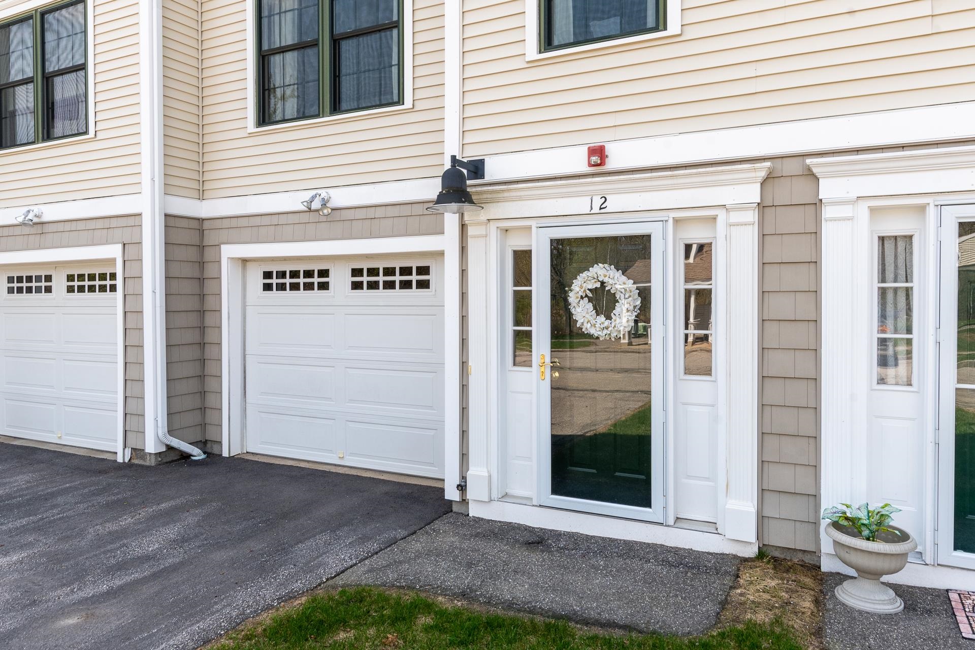 12 Village Drive 6