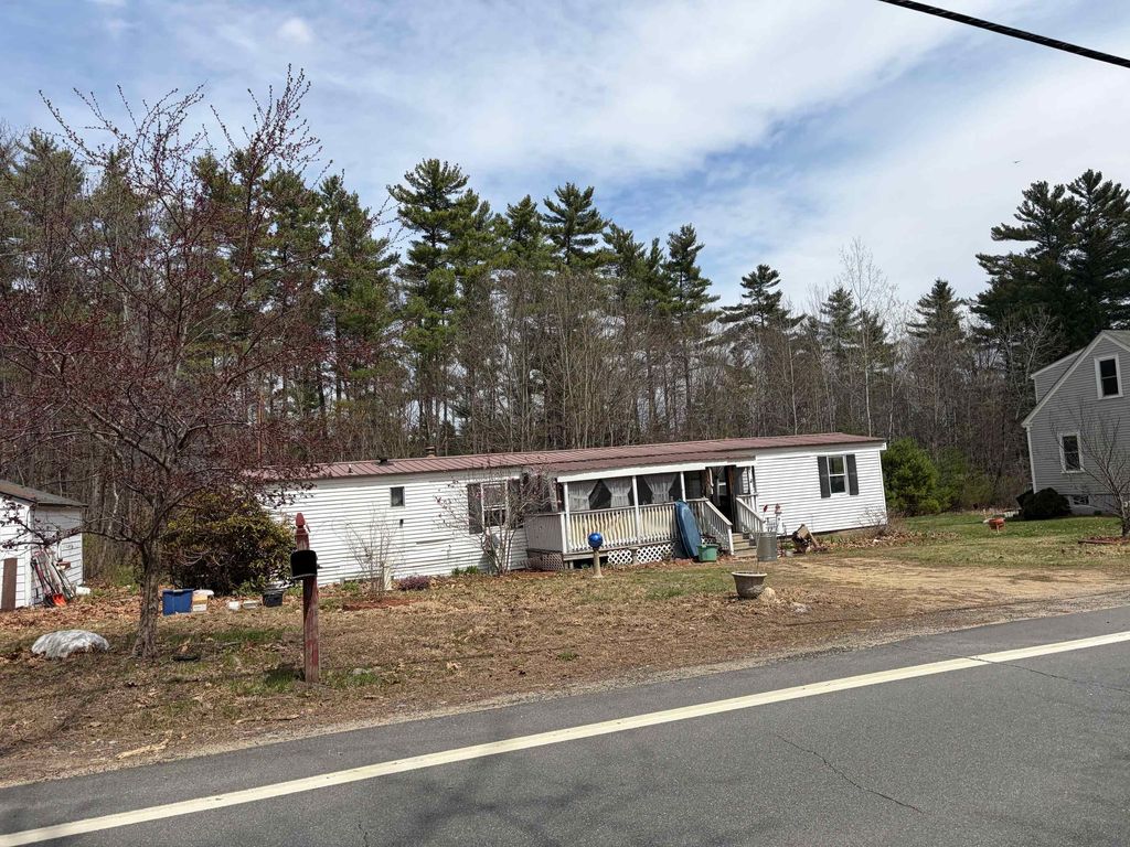 Photo of 30 Hedding Road, Epping, NH 03042 (MLS # 5085488)