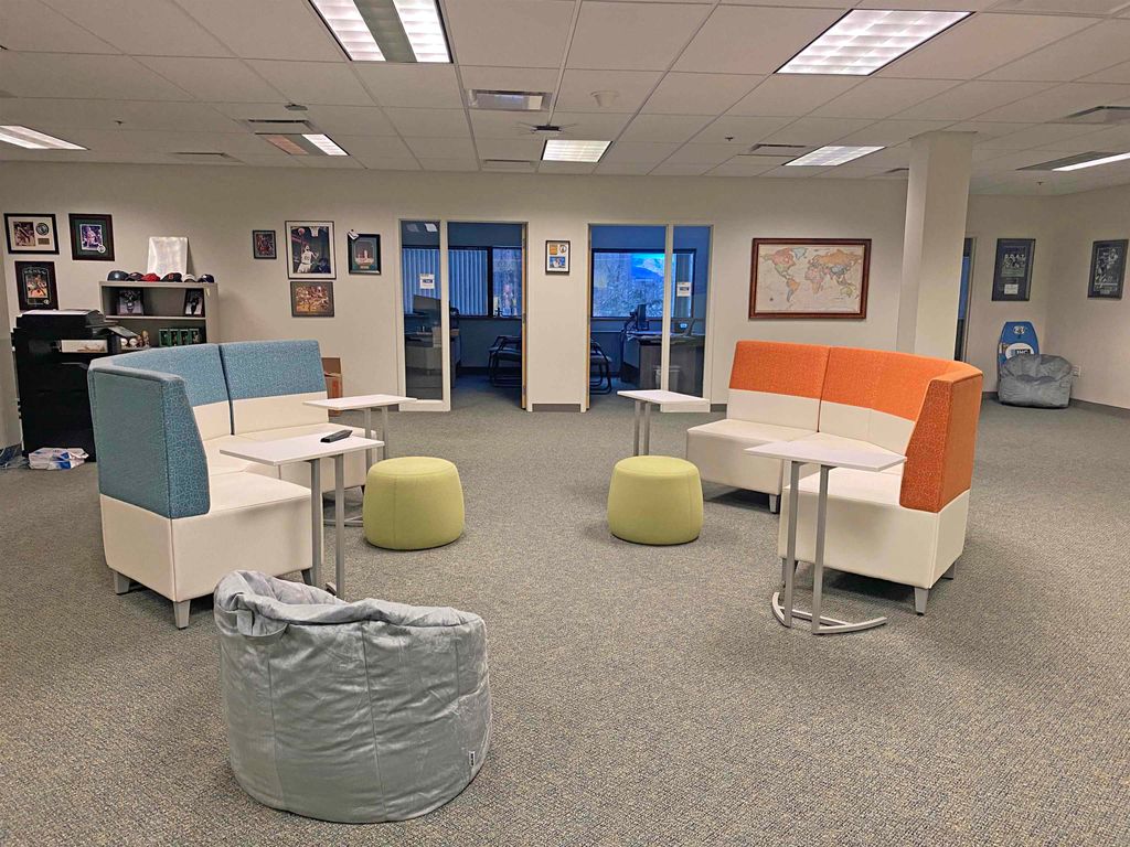 Photo of 100 Domain Drive, Exeter, NH 03833 (MLS # 4983707)