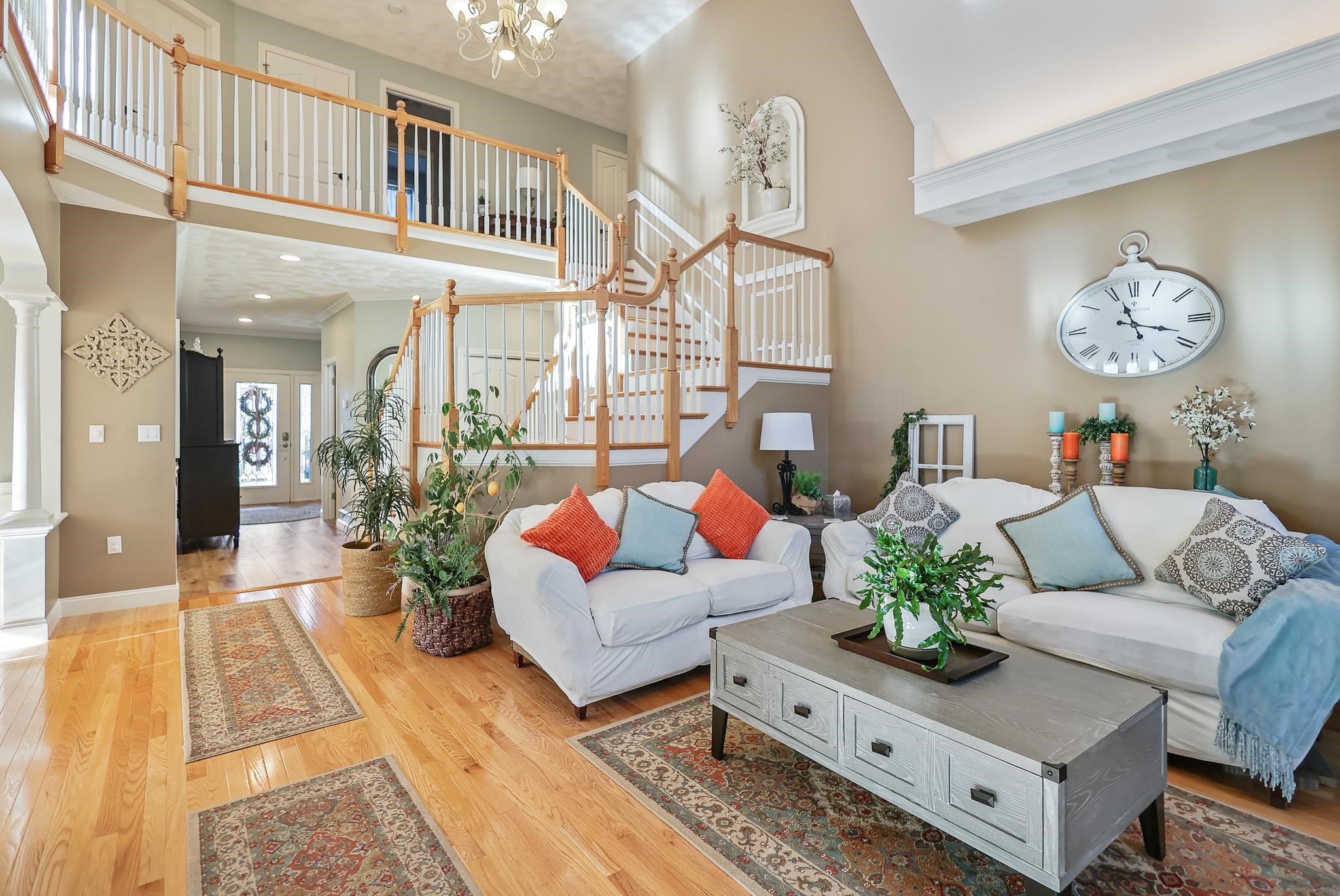 46 Hawkins Glen Drive