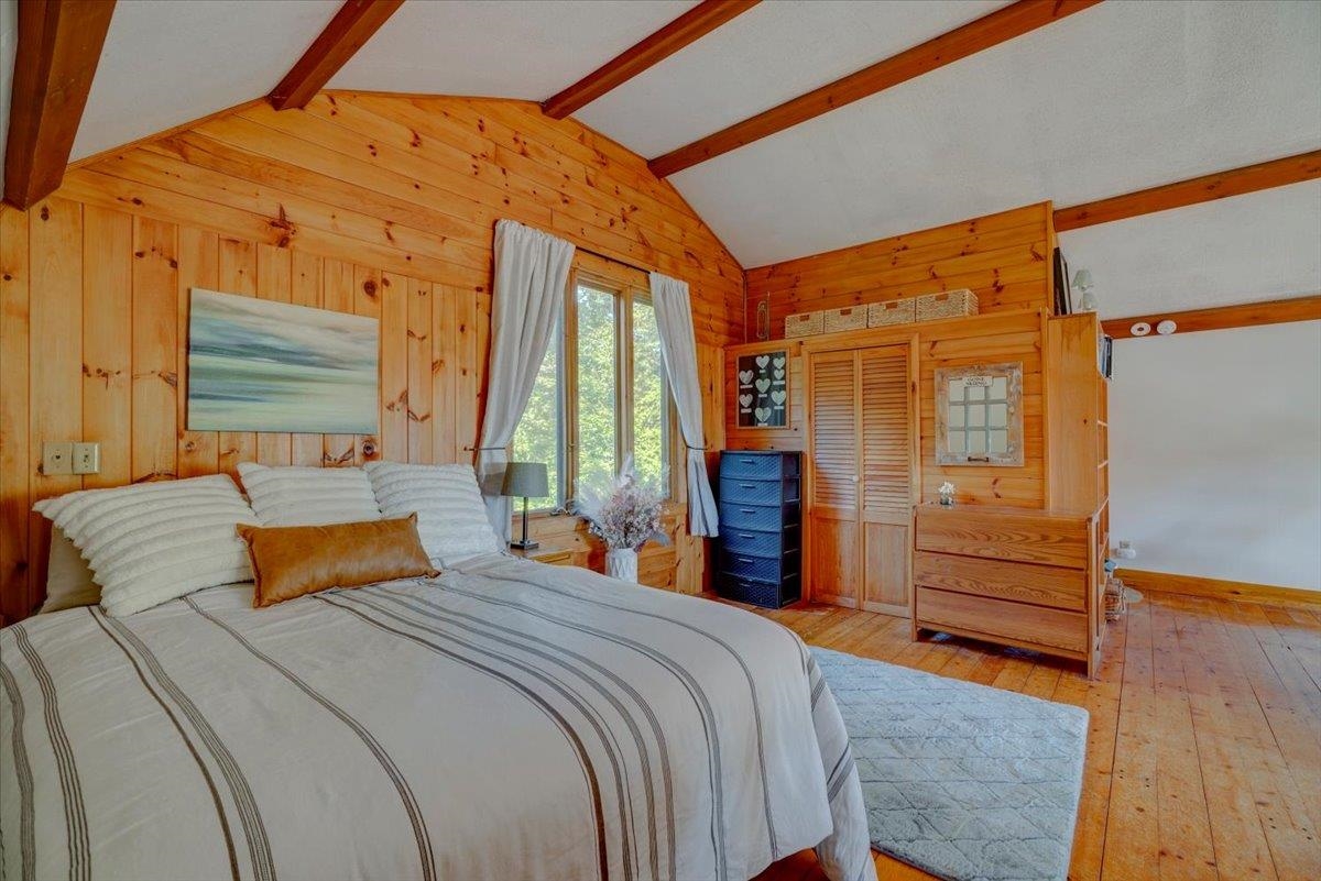 Middlesex, Vermont 05602, United States, 2 Bedrooms Bedrooms, ,1 BathroomBathrooms,Residential,Pending,209990