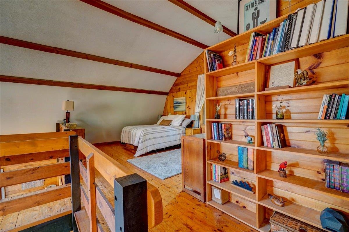 Middlesex, Vermont 05602, United States, 2 Bedrooms Bedrooms, ,1 BathroomBathrooms,Residential,Pending,209990