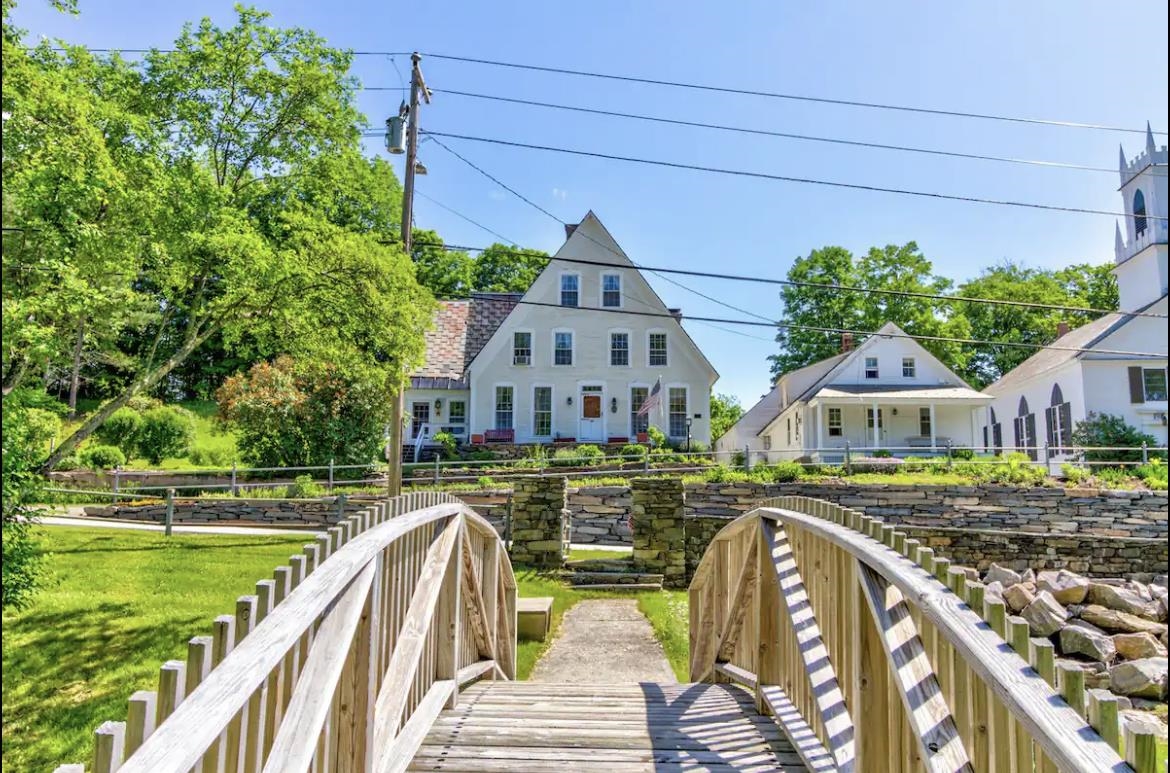 41 Lawrence Hill Road