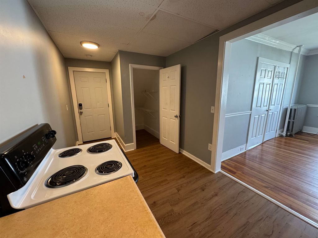 Photo of 1012 Vernon Street #201, Keene, NH 03431 (MLS # 5057909)