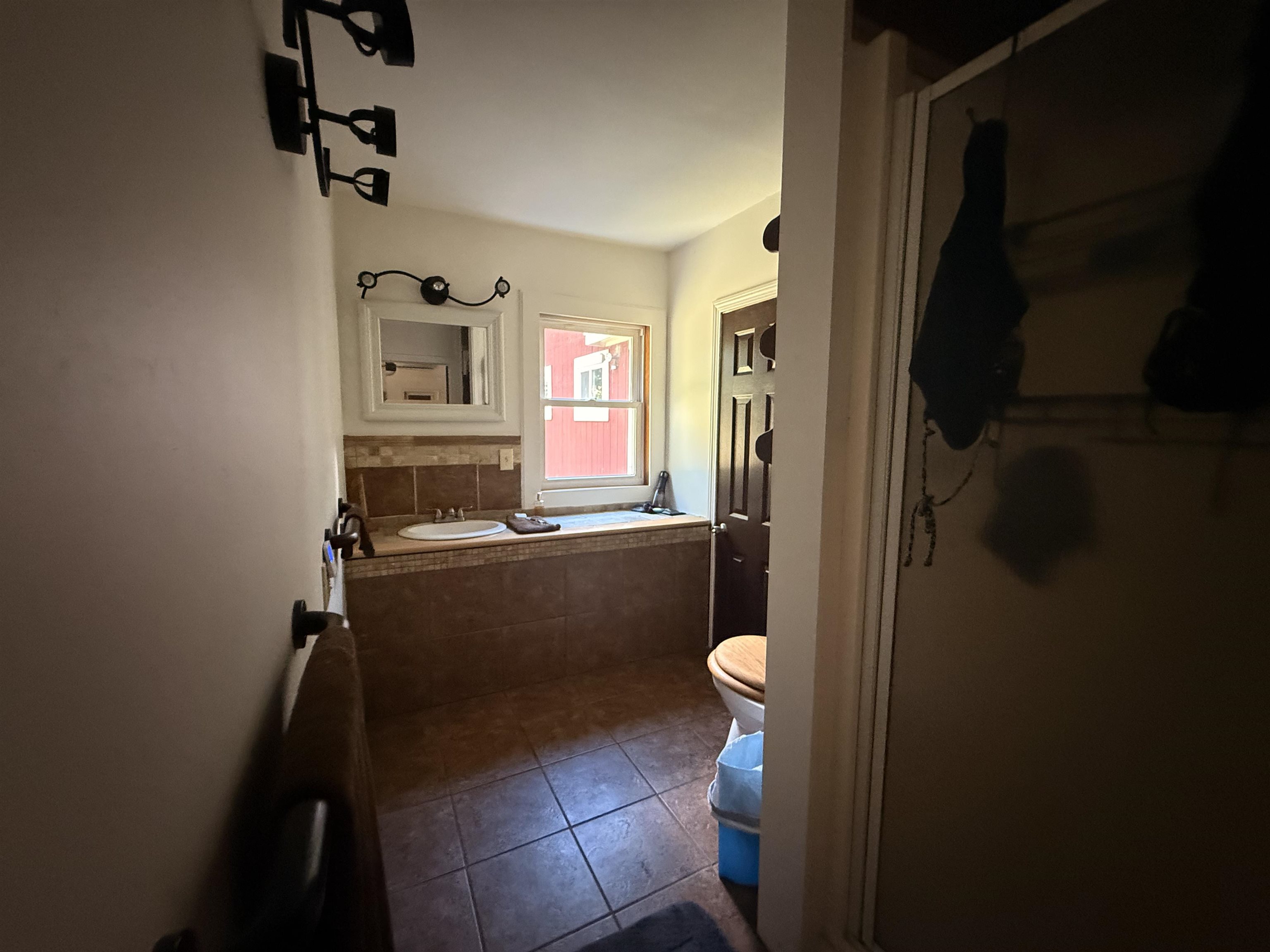 Addison, Vermont 05491, United States, 4 Bedrooms Bedrooms, ,3 BathroomsBathrooms,Residential,Active,153113