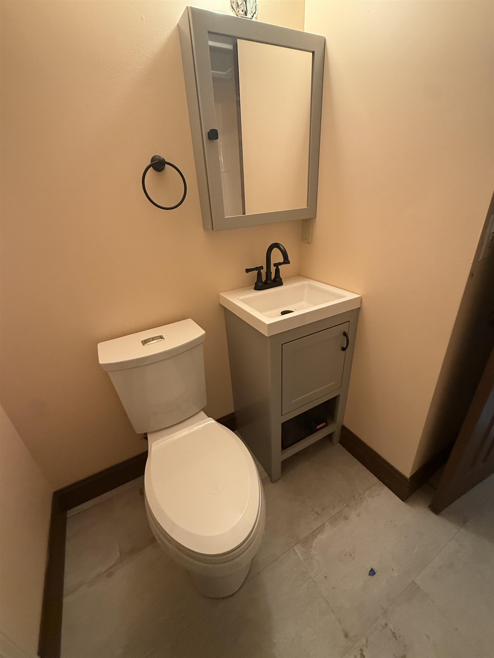 Addison, Vermont 05491, United States, 4 Bedrooms Bedrooms, ,3 BathroomsBathrooms,Residential,Active,153113