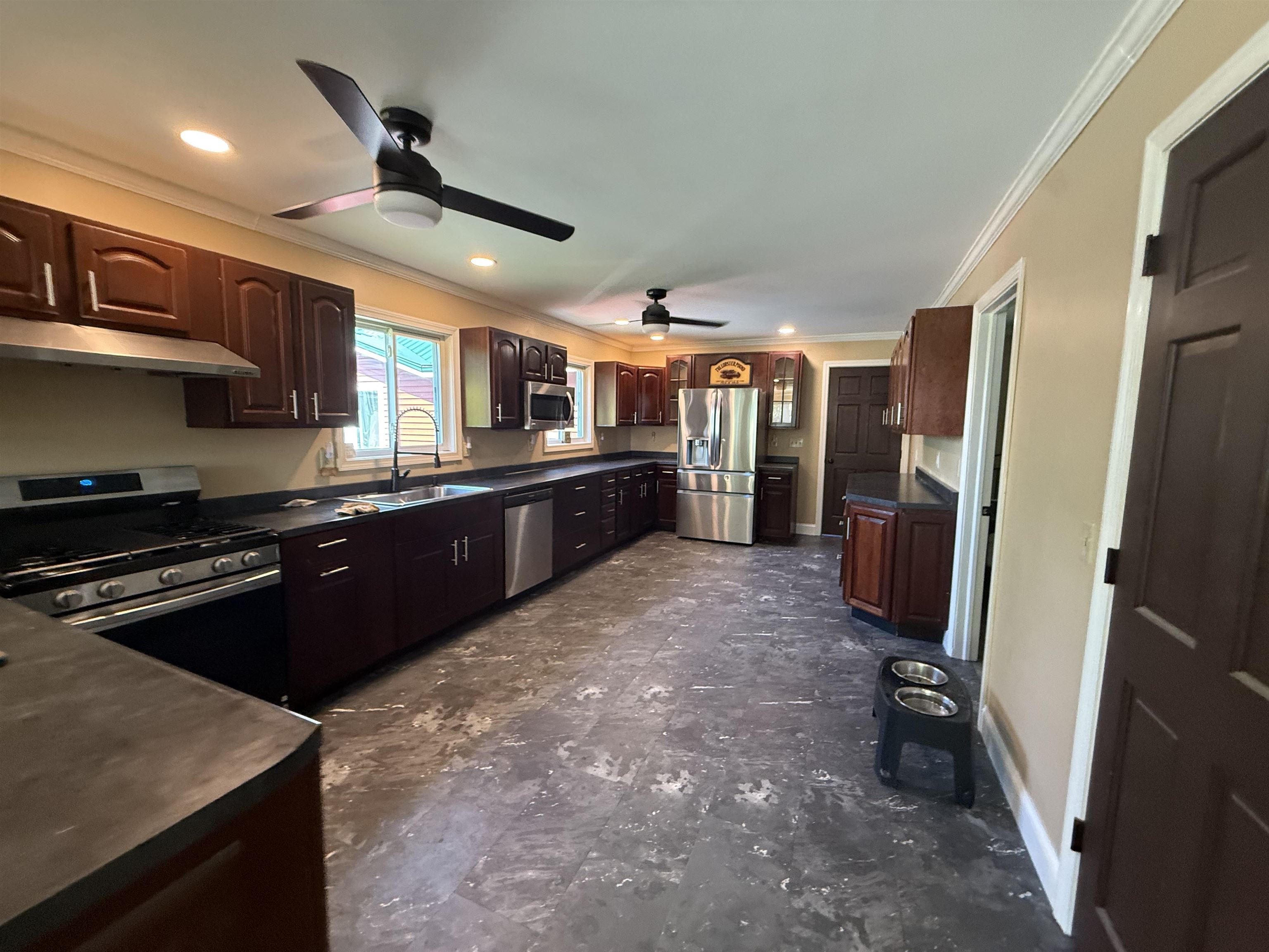 Addison, Vermont 05491, United States, 4 Bedrooms Bedrooms, ,3 BathroomsBathrooms,Residential,Active,153113