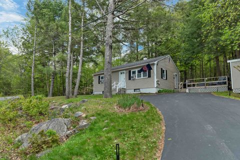 Photo of 13 Aspen Drive, Tuftonboro, NH 03816 (MLS # 5090156)