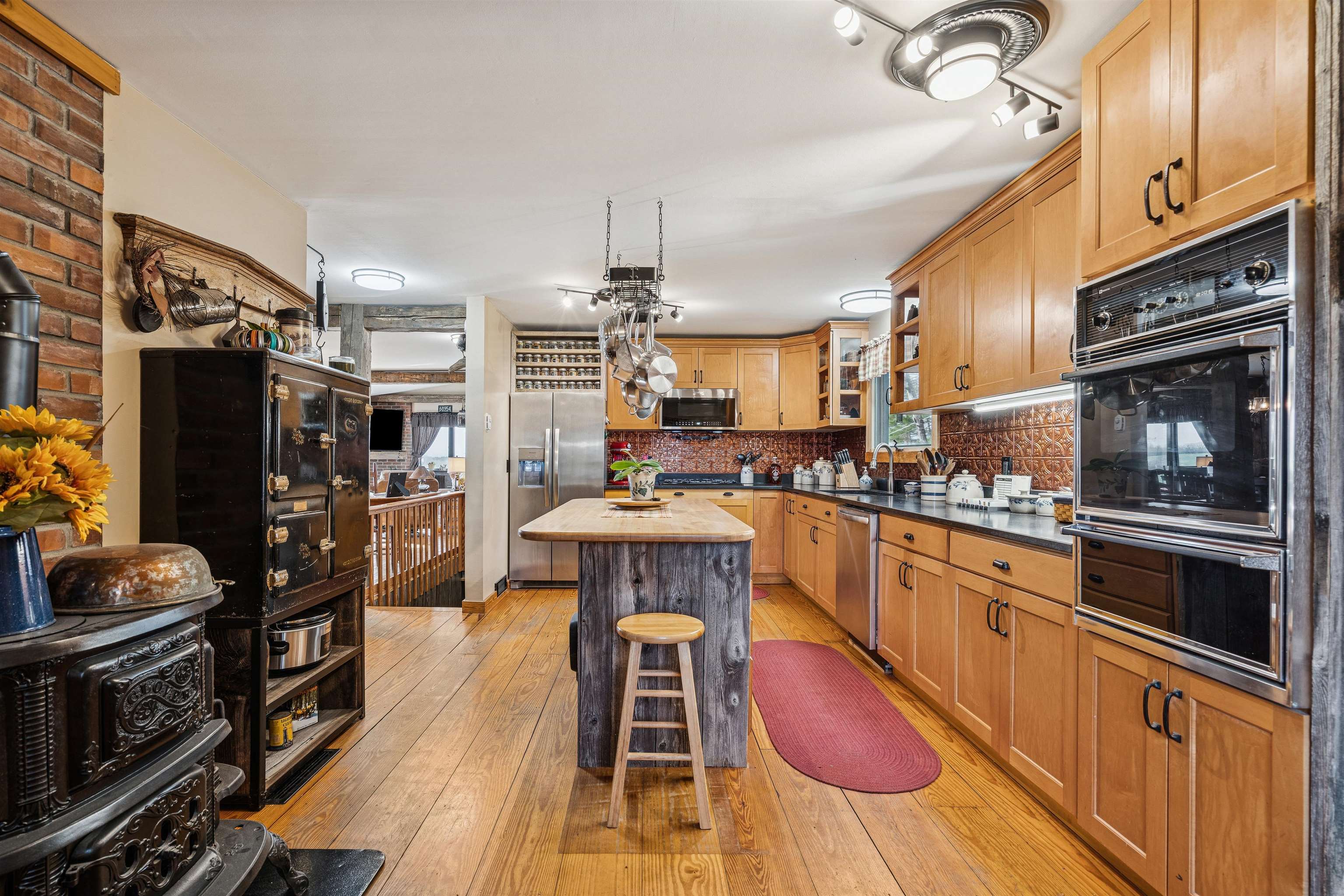 867 East Bethel Road