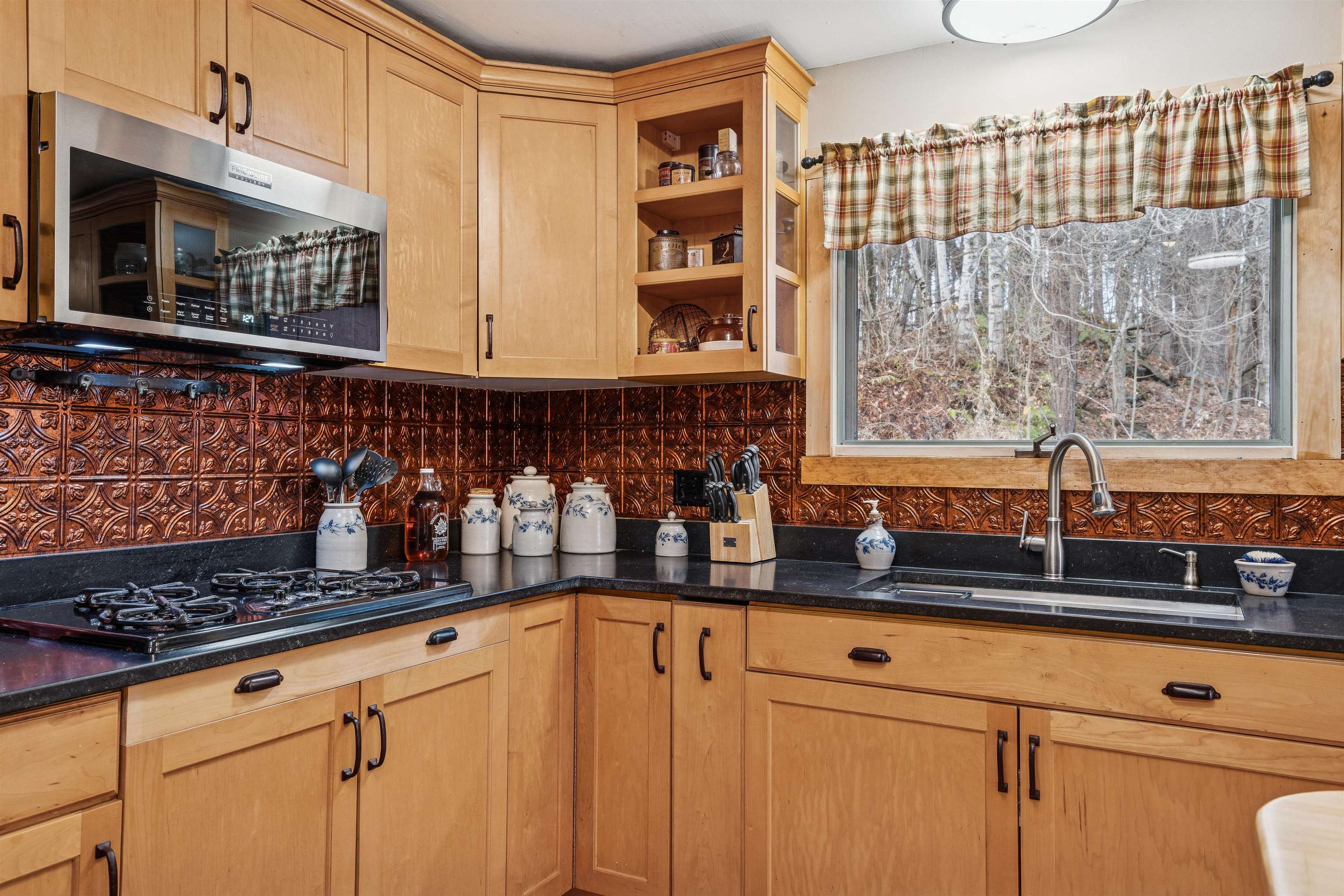 867 East Bethel Road