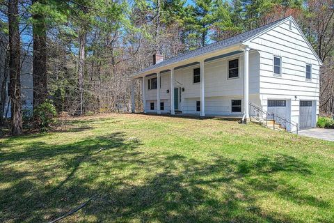 24 Hampton Falls Road Exeter NH 03833
