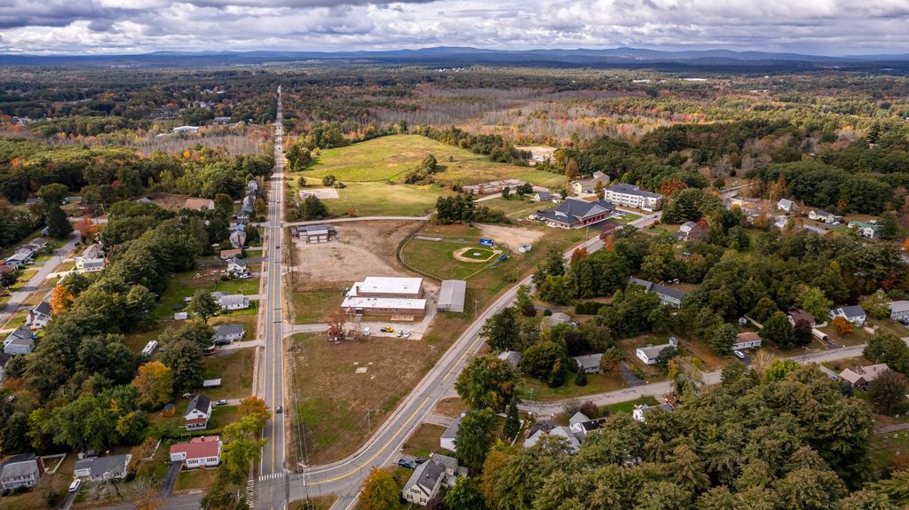Photo of 15 Blackwater Road, Somersworth, NH 03878 (MLS # 4974367)