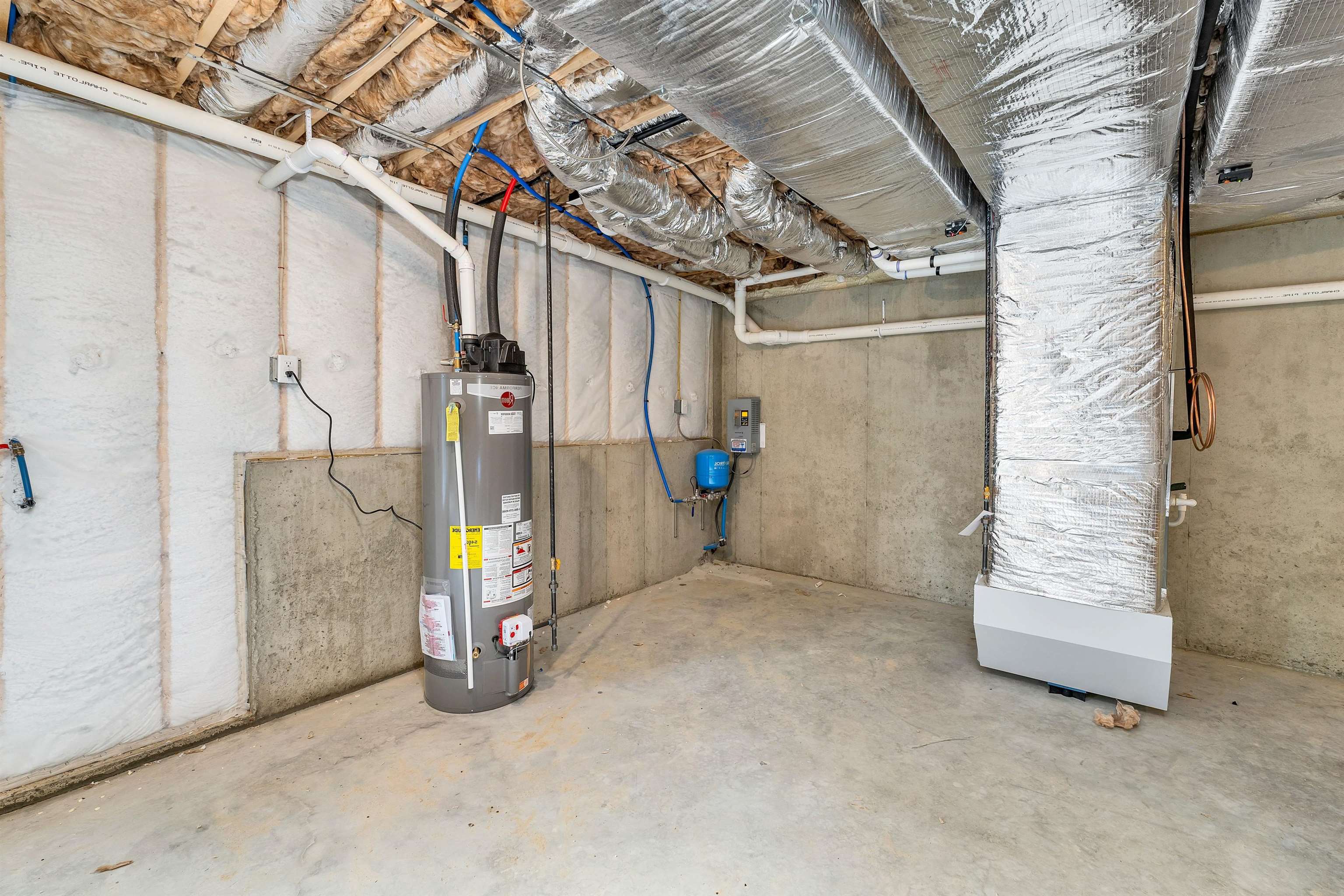 Concord, New Hampshire 03301, United States, 3 Bedrooms Bedrooms, ,3 BathroomsBathrooms,Residential,Active,16674