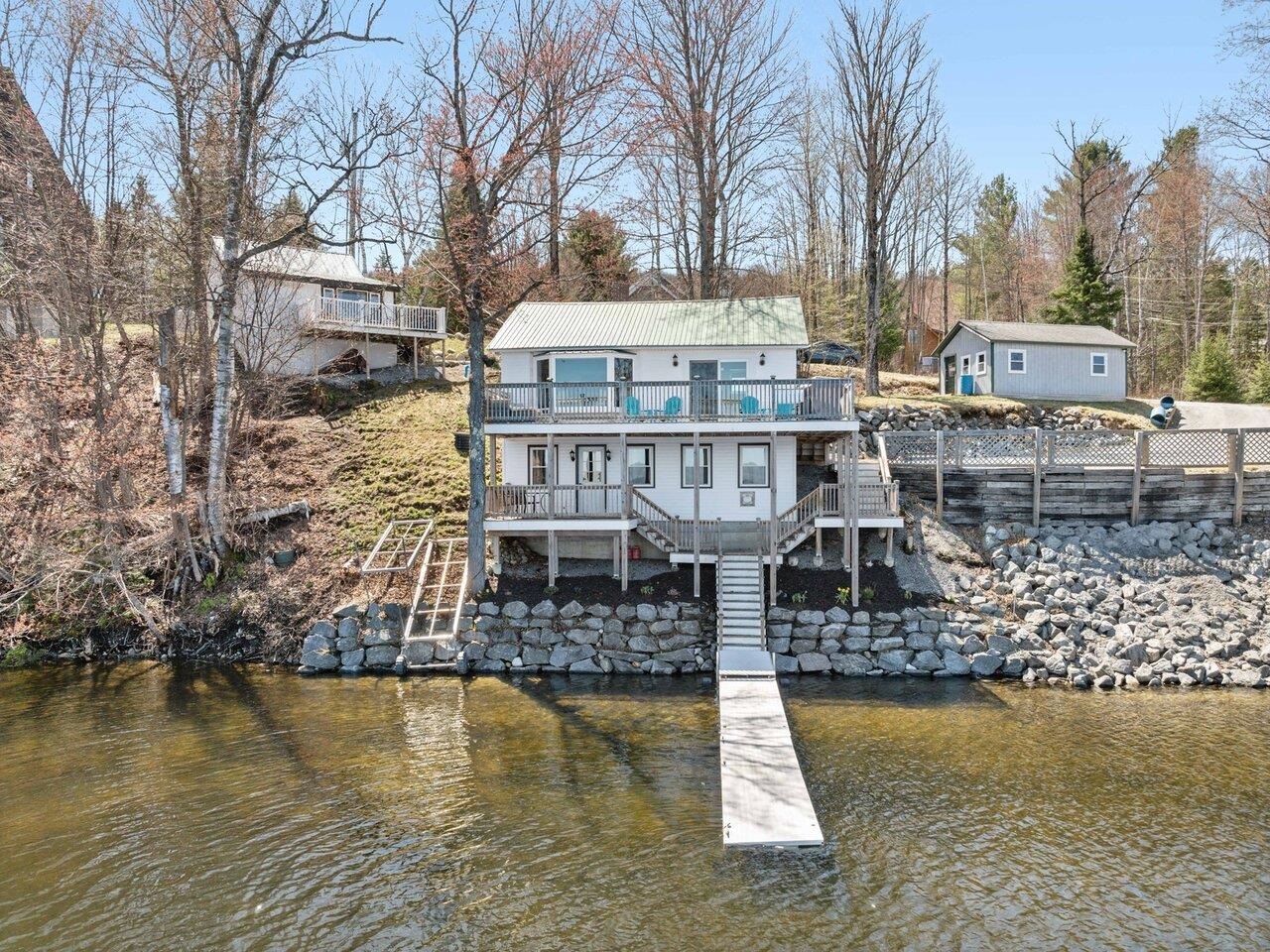 201 & 211 Cottage Road