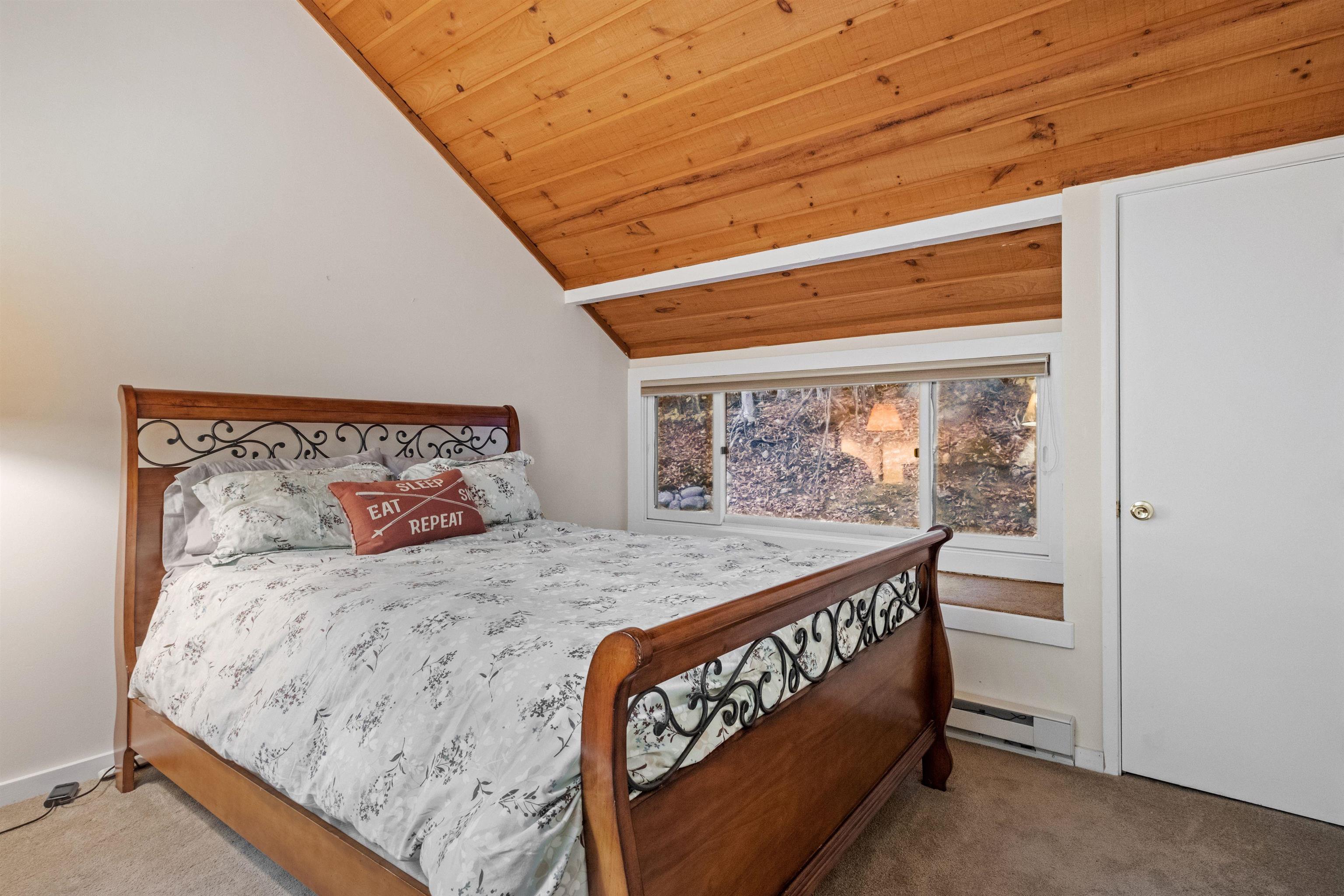 24 Hardwood Ridge Road 1