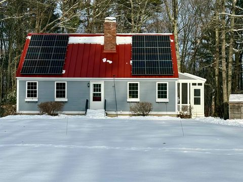 Photo of 29 Quaker Lane, Barrington, NH 03825 (MLS # 5071530)