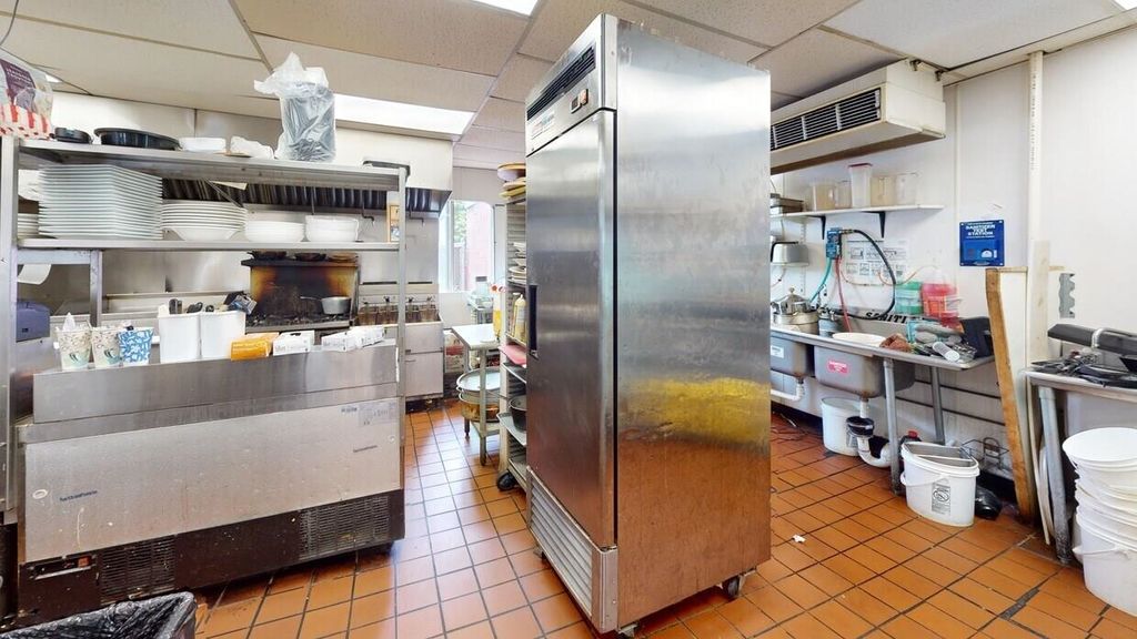 Photo of 233 Main Street, Nashua, NH 03110 (MLS # 5078226)