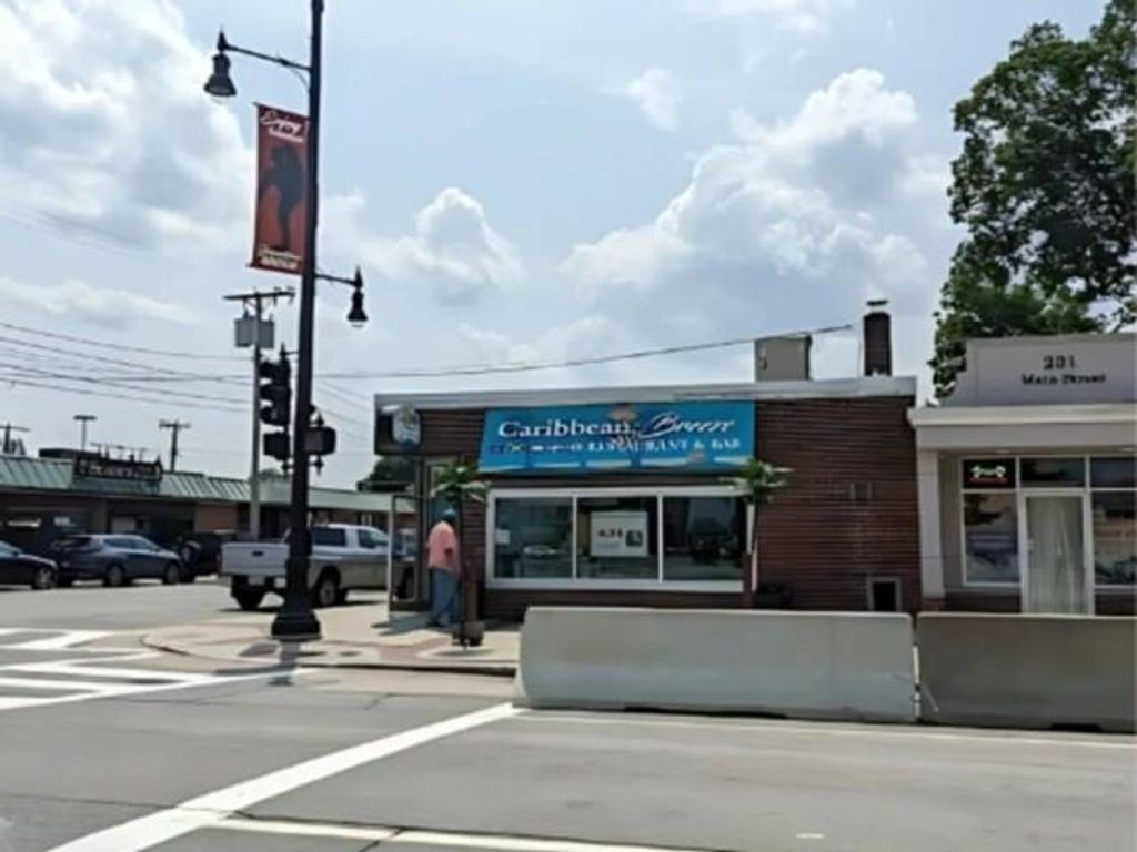 Photo of 233 Main Street, Nashua, NH 03110 (MLS # 5078226)