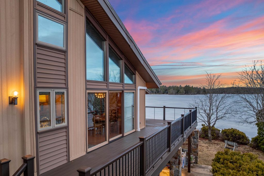 Photo of 26 Myrtle Drive, Moultonborough, NH 03254 (MLS # 5081852)