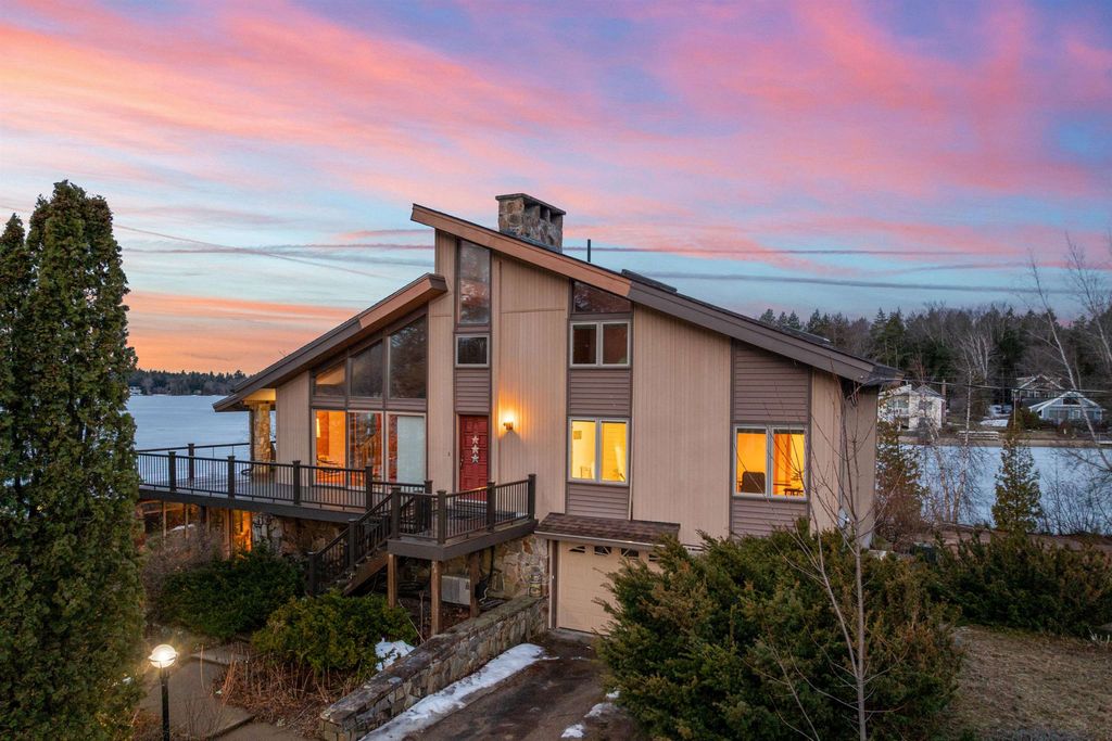 Photo of 26 Myrtle Drive, Moultonborough, NH 03254 (MLS # 5081852)