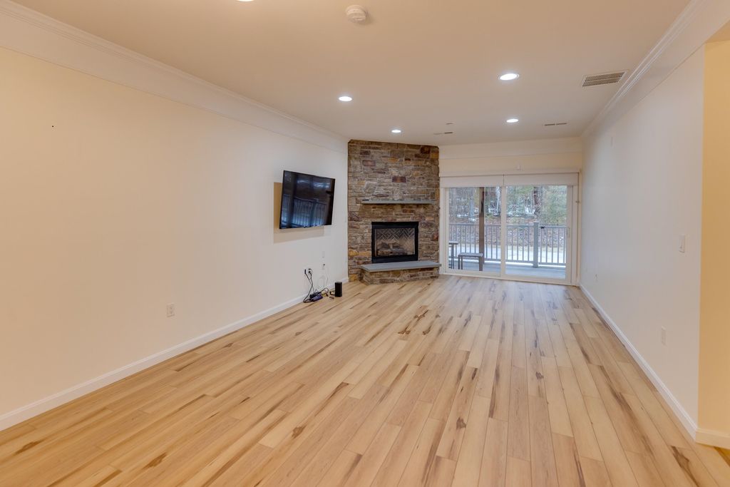 Photo of 4 Twin Tip Terrace #4, Lincoln, NH 03251 (MLS # 5082139)