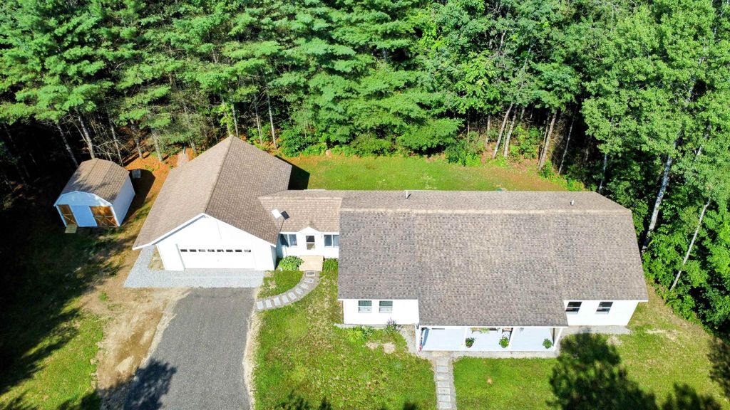 Photo of 77 Trapper Road, Campton, NH 03223 (MLS # 5088109)