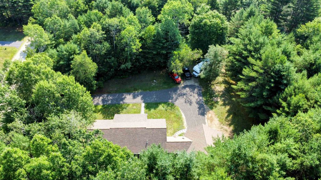 Photo of 77 Trapper Road, Campton, NH 03223 (MLS # 5088109)