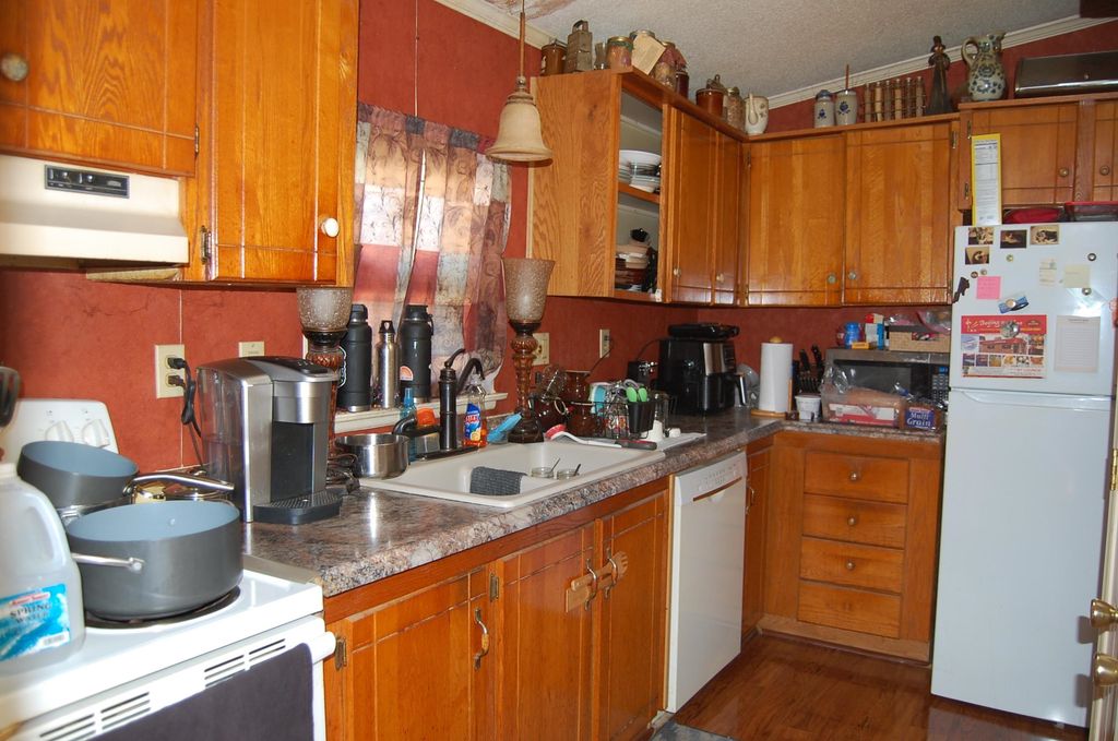 Photo of 44 Hazel Drive, Concord, NH 03301 (MLS # 5065084)