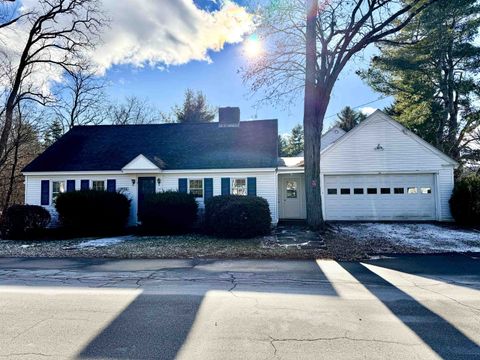 10 On the Common Lyme NH 03768