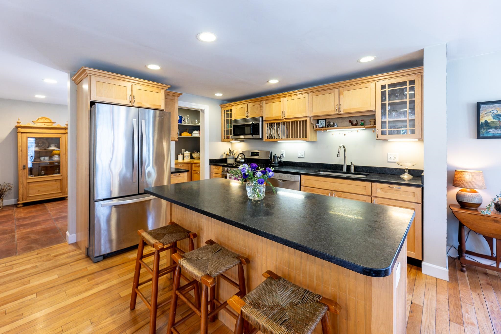 8 Fairview Avenue