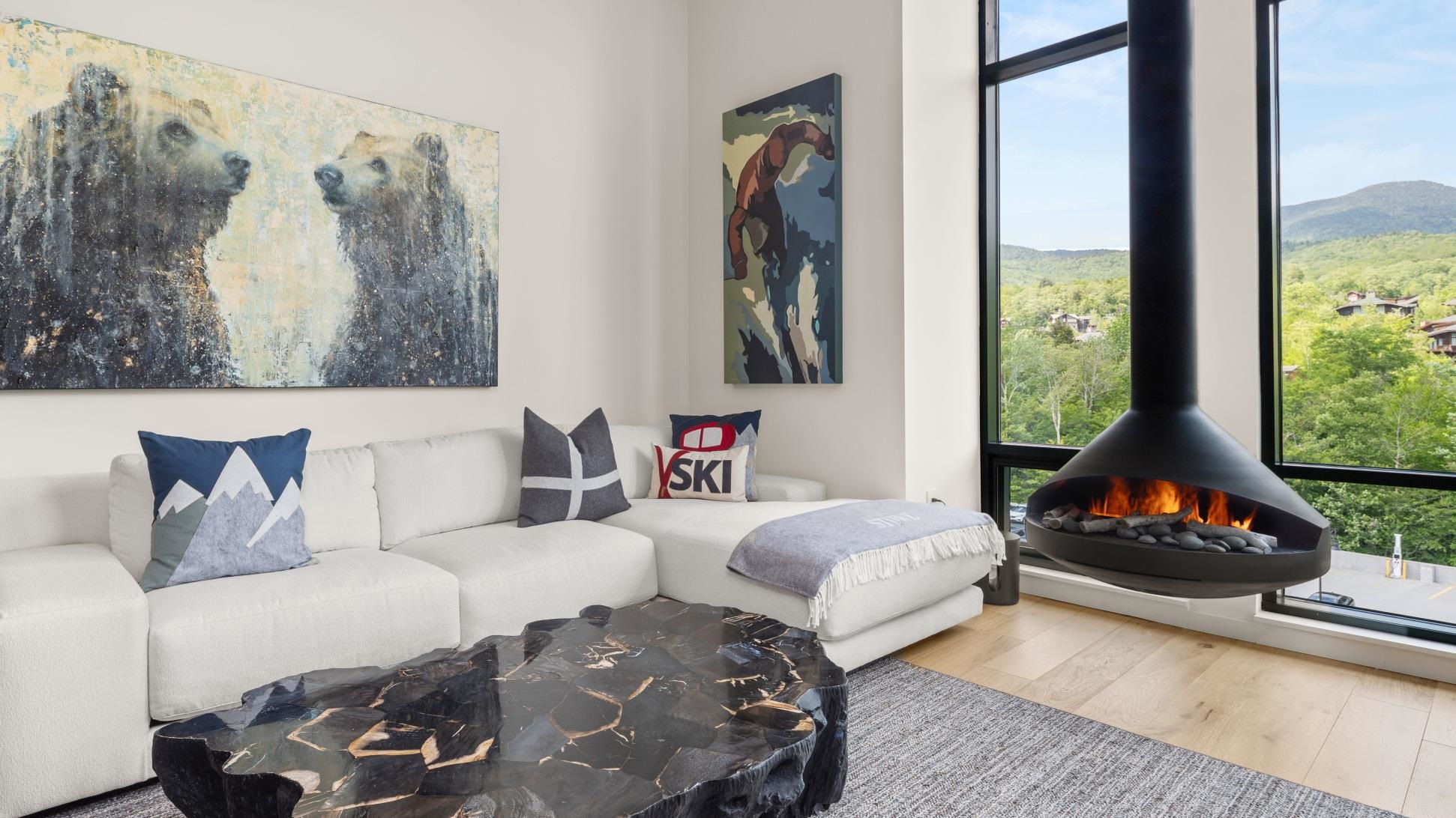 69 Hourglass Drive 409